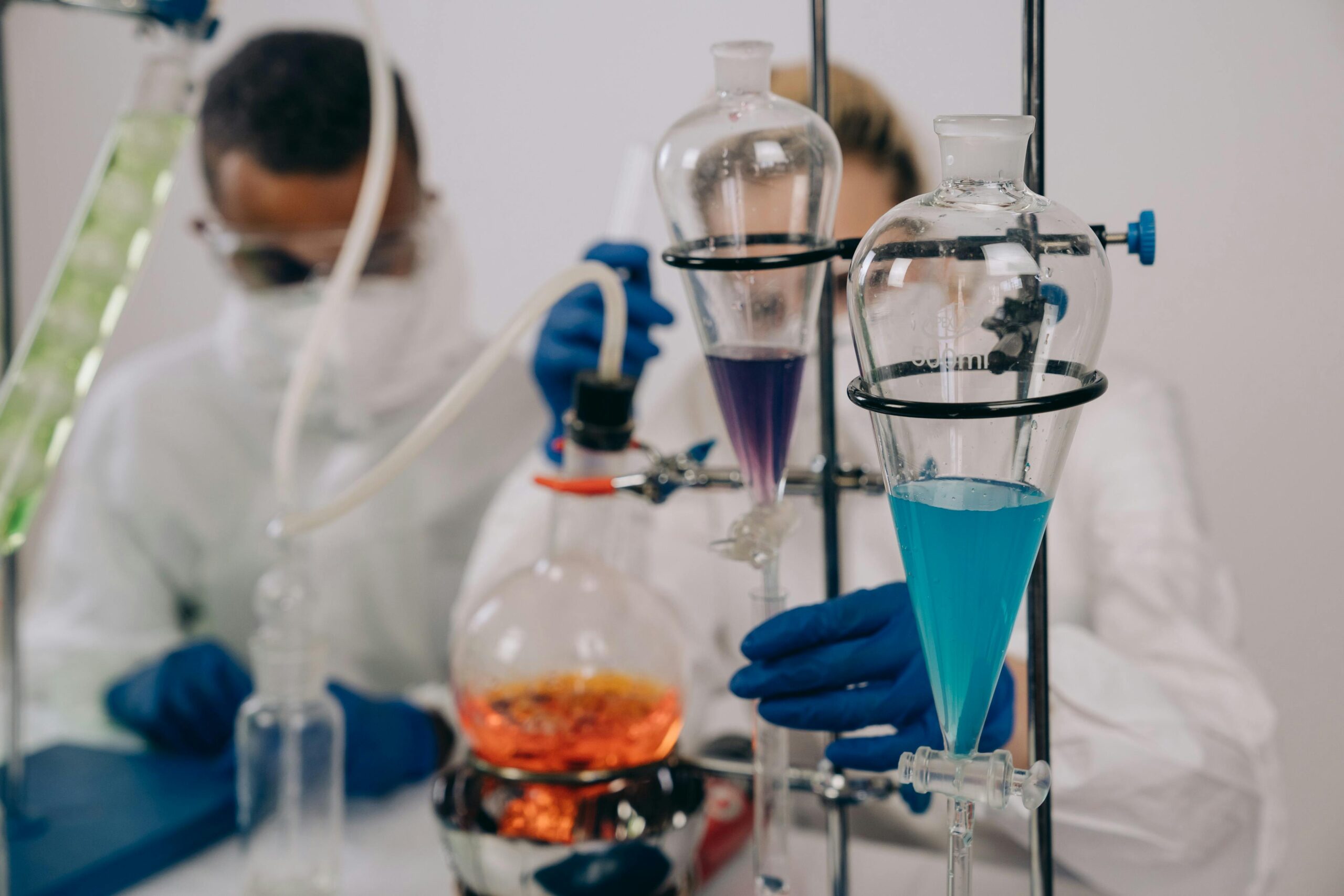 Do laboratório à planta industrial: o caminho da Engenharia Química aplicada